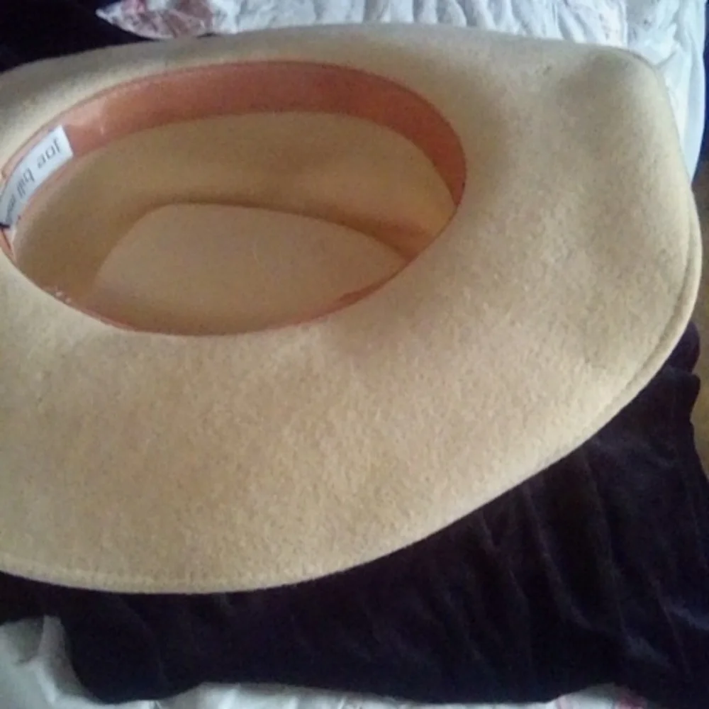 JOE Bill Miller vintage Michael Howard ladies hat. 100% wool.